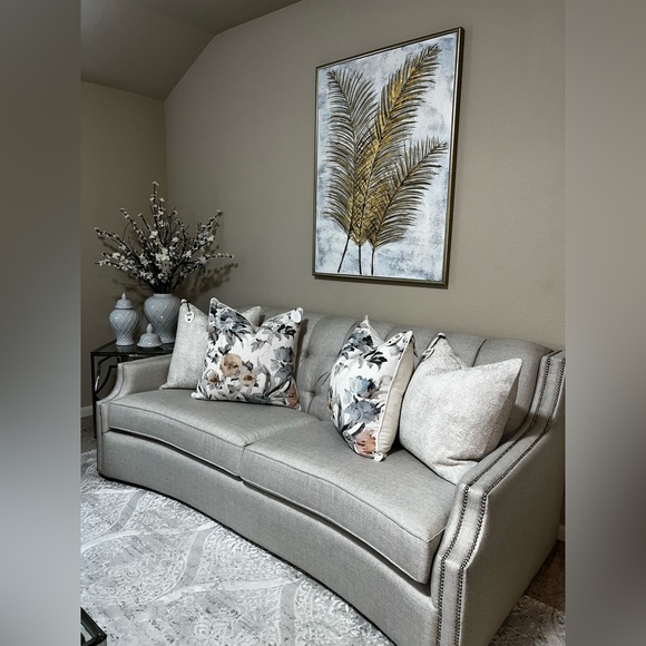 1-NWT CALLISTO HOME TEXTURE DESIGN DECORATIVE THROW PILLOW